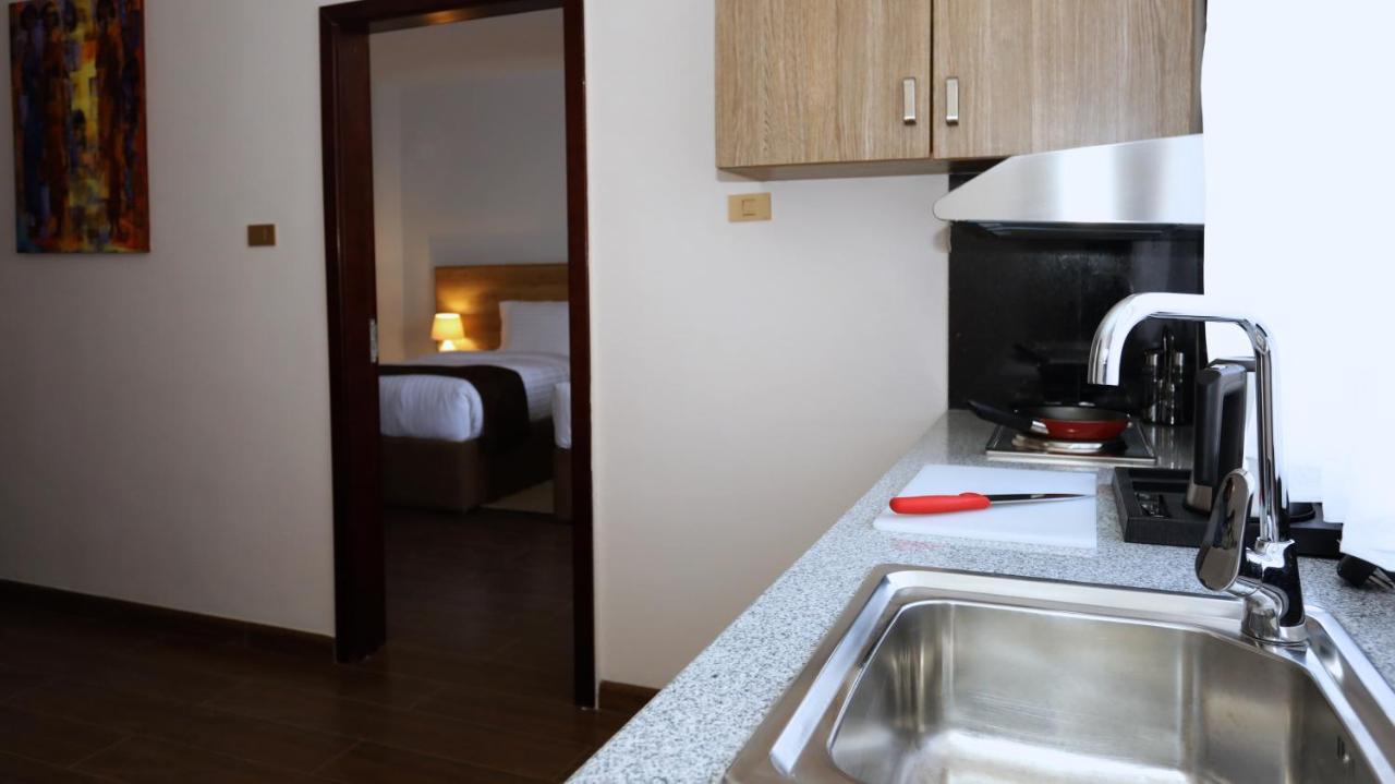 Black Horse Hotel Apartment Addis Abeba Eksteriør bilde