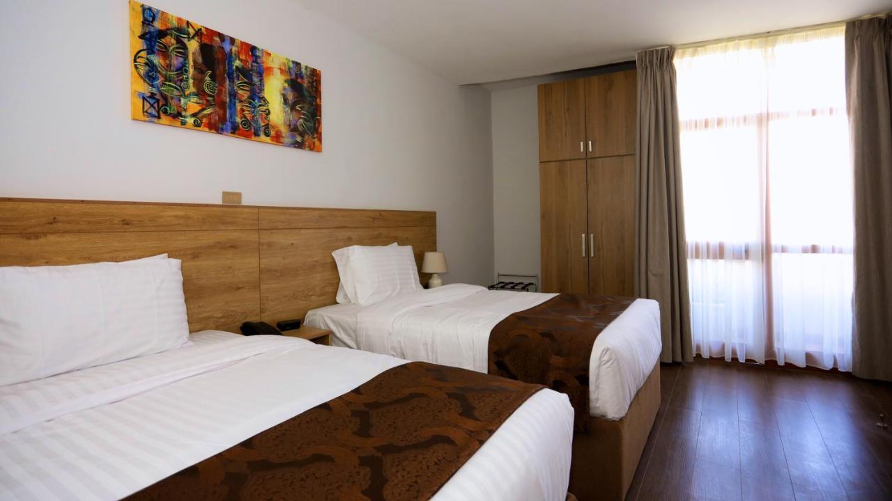 Black Horse Hotel Apartment Addis Abeba Eksteriør bilde
