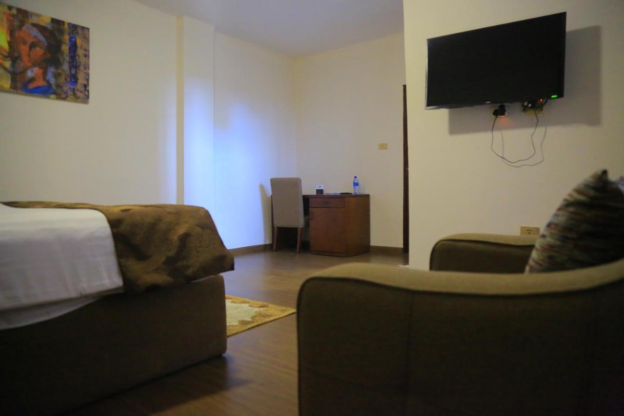 Black Horse Hotel Apartment Addis Abeba Eksteriør bilde